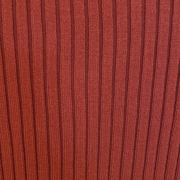 Red Ribbed Button-Up Dress - Picture 5 of 6